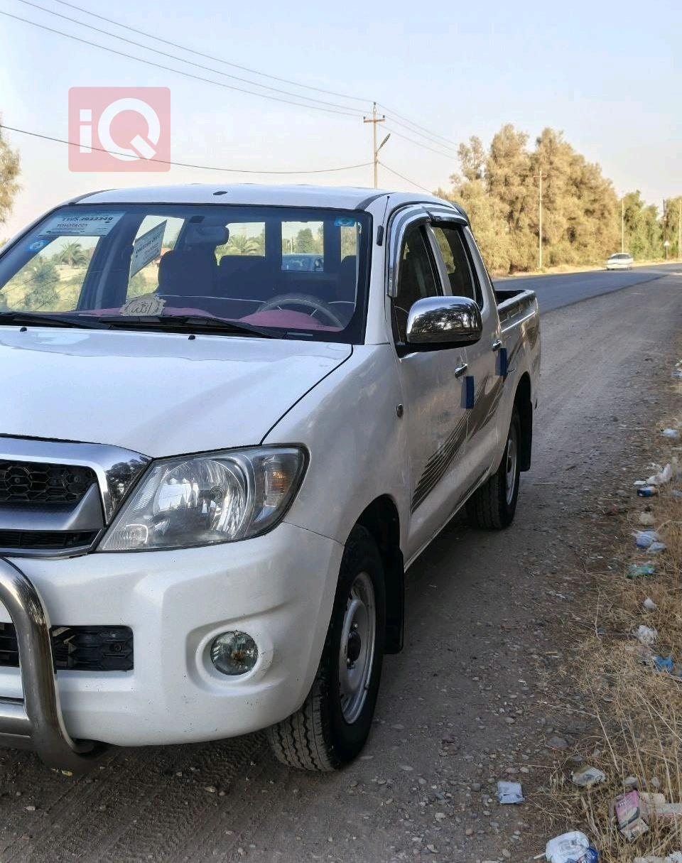 تۆیۆتا هایلۆکس